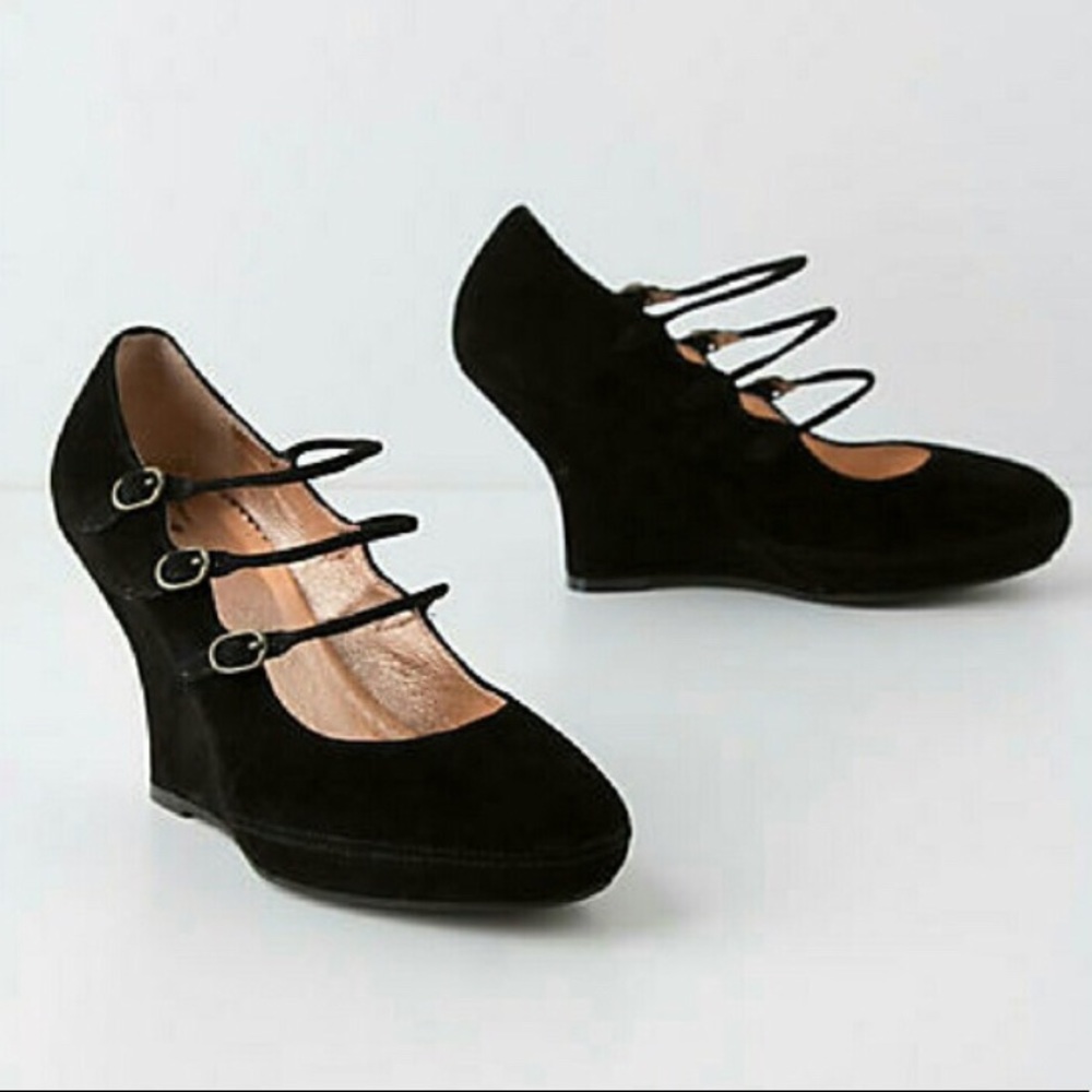 Anthro “Hansa Maryjanes”
